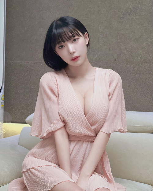 강인경