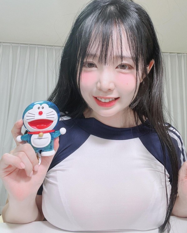 prokipia_32a1dec3721049d4a66348aa9986ef3c.jpg 모모리나 인스타