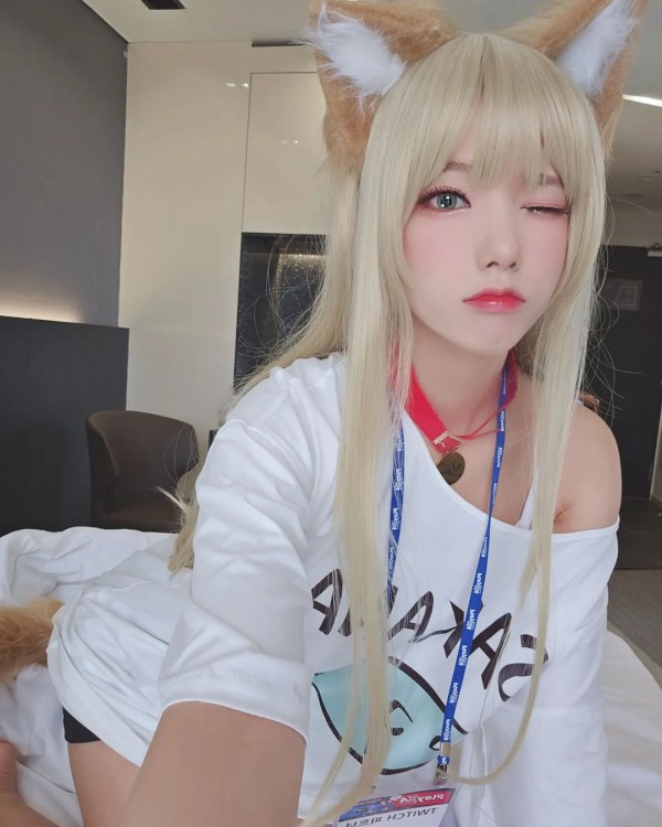 362753363_736849668113117_8692319727588490746_n.webp (1).jpg 트위치에서 유투브에 정착한 슈마누나.jpg.MP4