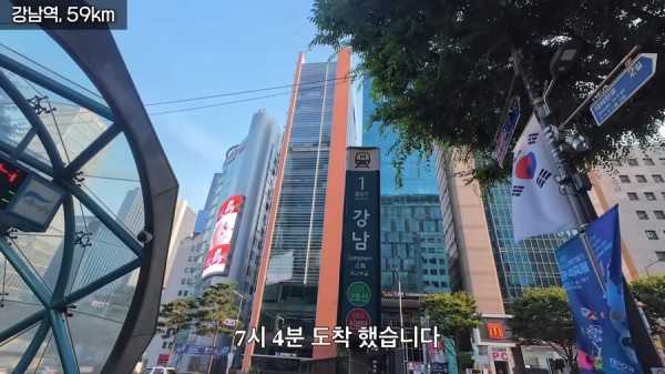 Internet_20250722_225054_113.png.ren.jpg 한여름 땡볕에서 2호선 걸어서 완주한 유튜버