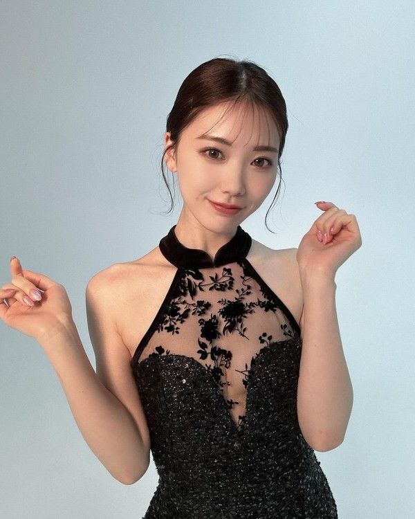 부업에서본업으로 바뀐 유투버누나 이시카와 미오 누나 사진.jpg