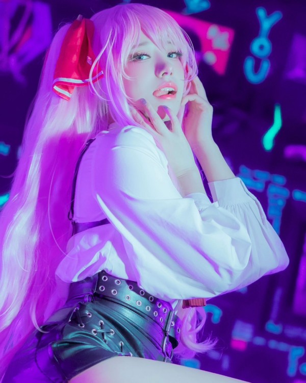 429469678_290195083848546_7174804394793626385_n.heic.jpg 트위치에서 유투브에 정착한 슈마누나.jpg.MP4