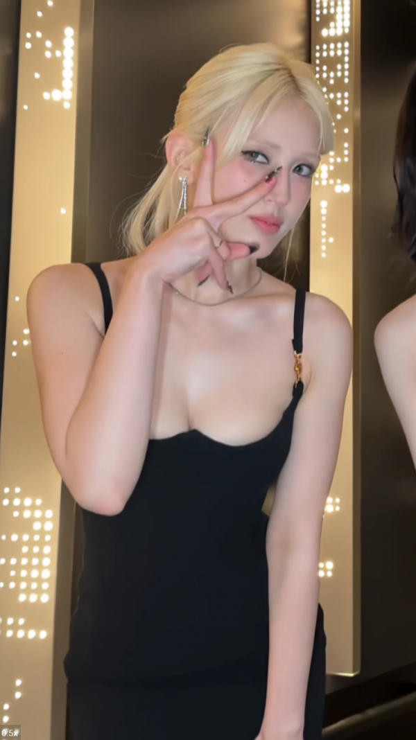3411119894_1AmsXEop_a7f1d936d9ed4768d07b7a7b608b2a2ce608aacb.png