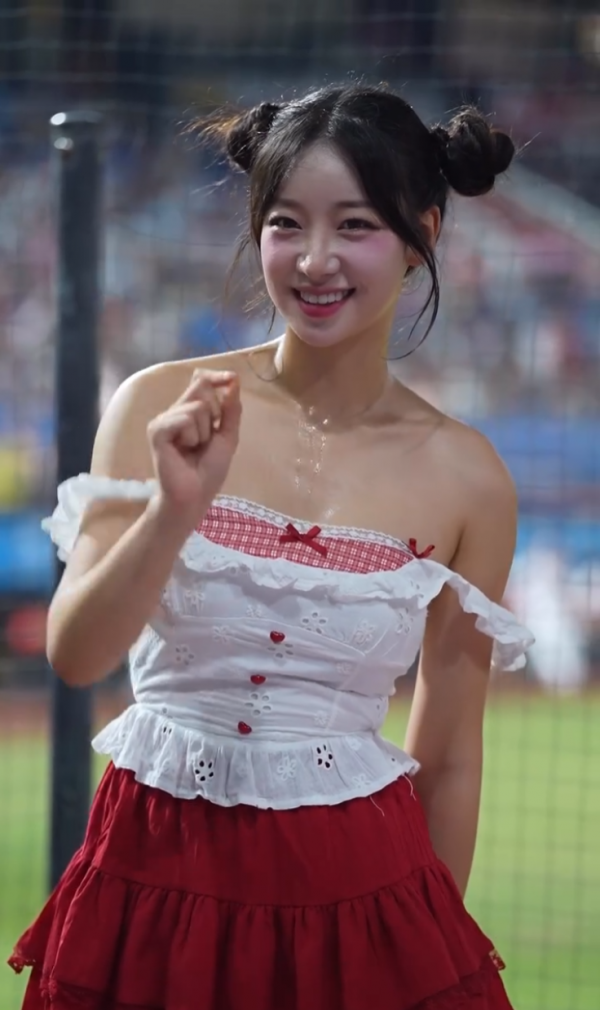 3411119894_haCGzTlD_8b6591a62031e6ed320a4eb61a5a3453fcb7592b.png