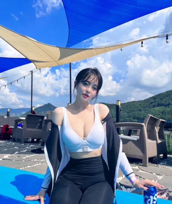 3411119894_k2FMyIzU_45014a9001edaaa220f386101575a496f2a63e25.png